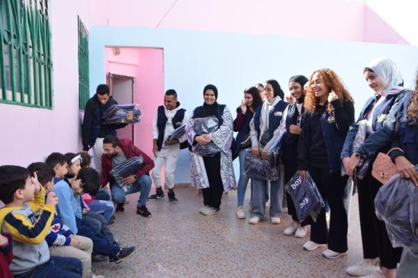 Distributing School Bags